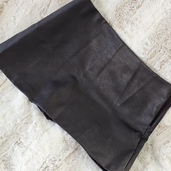 GAP Chocolate Leather Skirt - Picture 3 of 3
